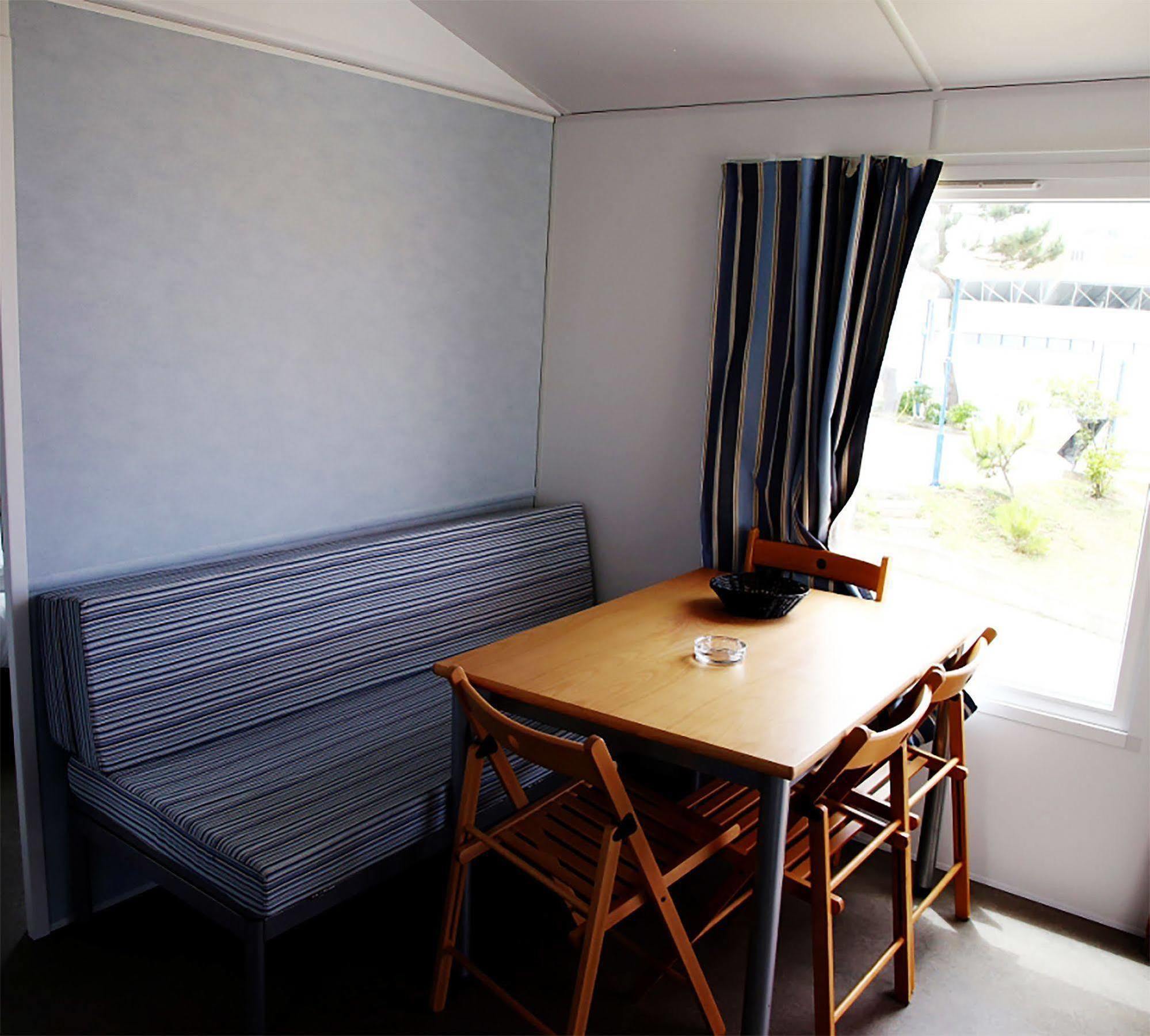 Orbitur Canidelo Bungalows - Caravan Park 빌라노바데가이아 외부 사진